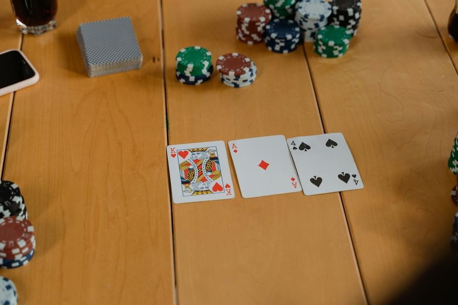 https://denderacasinoes.com